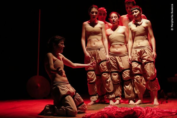 8-iliade-0116532625E0-1510-B988-3B04-CAA5BFFD3778.jpg